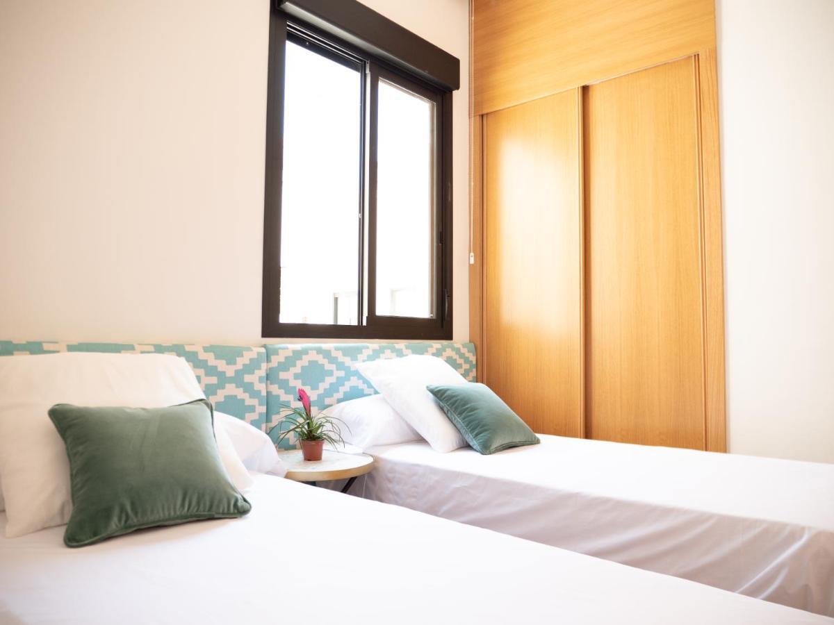 Apartment Stylish In The Heart Of With Pool Málaga